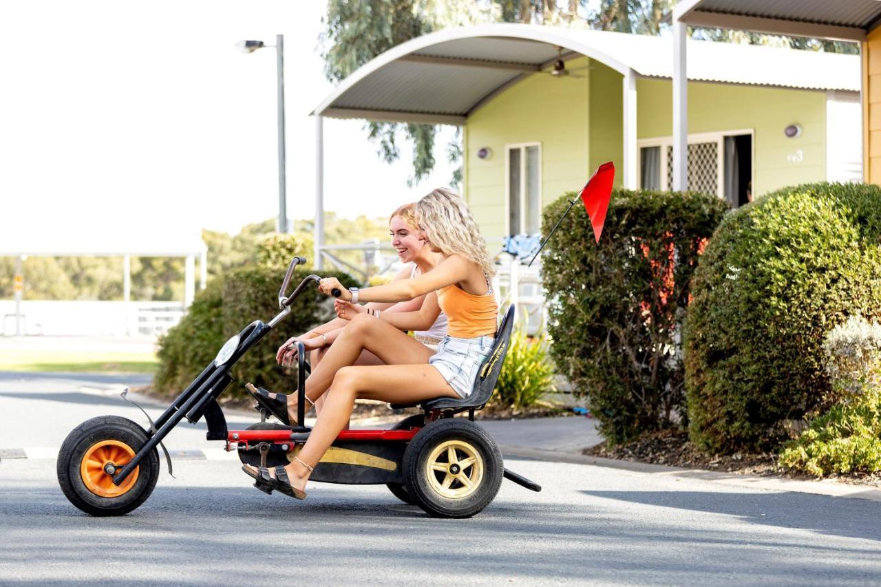 Big4 Deniliquin Holiday Park Exteriér fotografie